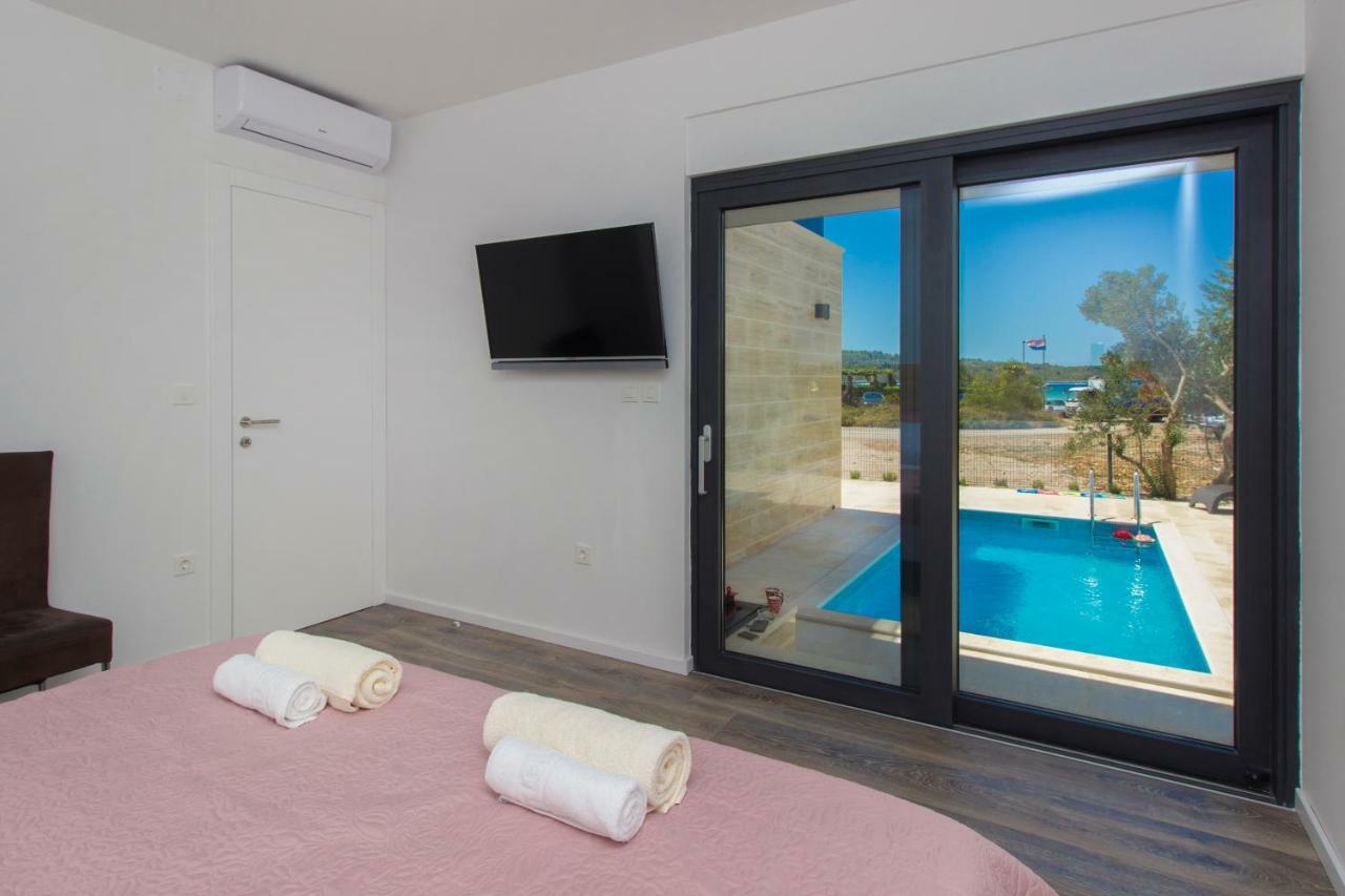 Villa Eden Srima Εξωτερικό φωτογραφία